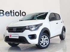 Fiat MOBI 1.0 EVO FLEX LIKE MANUAL 2023/2023 BETIOLO NOVOS E SEMINOVOS LAJEADO / Carros no Vale