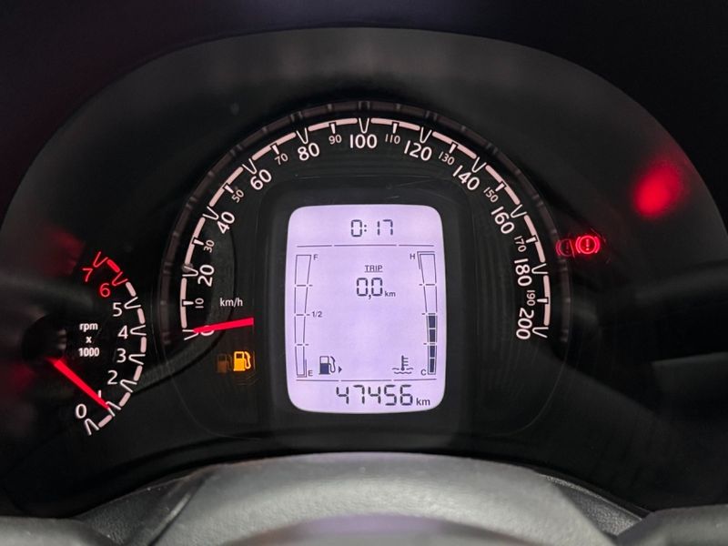 Fiat MOBI 1.0 EVO FLEX LIKE MANUAL 2023/2023 BETIOLO NOVOS E SEMINOVOS LAJEADO / Carros no Vale