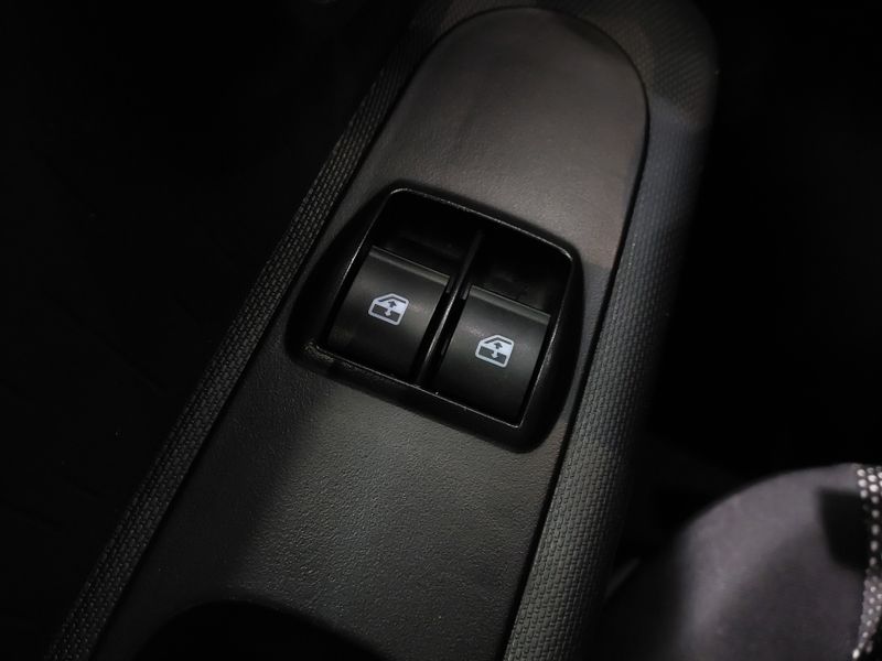 Fiat MOBI 1.0 EVO FLEX LIKE MANUAL 2023/2023 BETIOLO NOVOS E SEMINOVOS LAJEADO / Carros no Vale Fiat MOBI 1.0 EVO FLEX LIKE MANUAL 2023/2023 BETIOLO NOVOS E SEMINOVOS LAJEADO / Carros no Vale