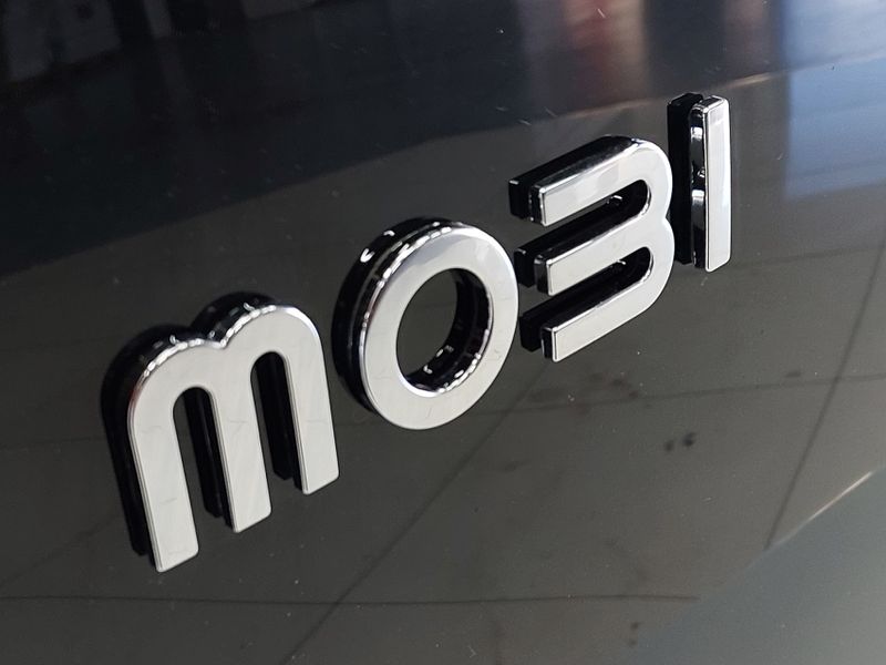 Fiat MOBI 1.0 EVO FLEX LIKE MANUAL 2023/2023 BETIOLO NOVOS E SEMINOVOS LAJEADO / Carros no Vale
