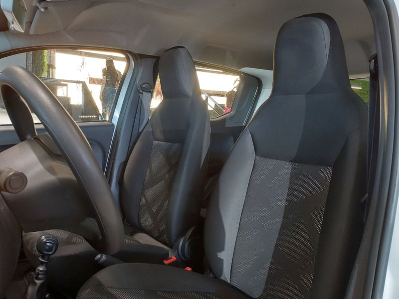 Fiat MOBI 1.0 EVO FLEX LIKE MANUAL 2023/2023 BETIOLO NOVOS E SEMINOVOS LAJEADO / Carros no Vale Fiat MOBI 1.0 EVO FLEX LIKE MANUAL 2023/2023 BETIOLO NOVOS E SEMINOVOS LAJEADO / Carros no Vale