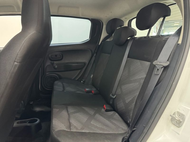 Fiat MOBI 1.0 EVO FLEX LIKE MANUAL 2023/2023 BETIOLO NOVOS E SEMINOVOS LAJEADO / Carros no Vale