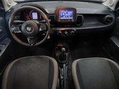 Fiat MOBI 1.0 EVO FLEX TREKKING MANUAL 2021/2022 BETIOLO NOVOS E SEMINOVOS LAJEADO / Carros no Vale