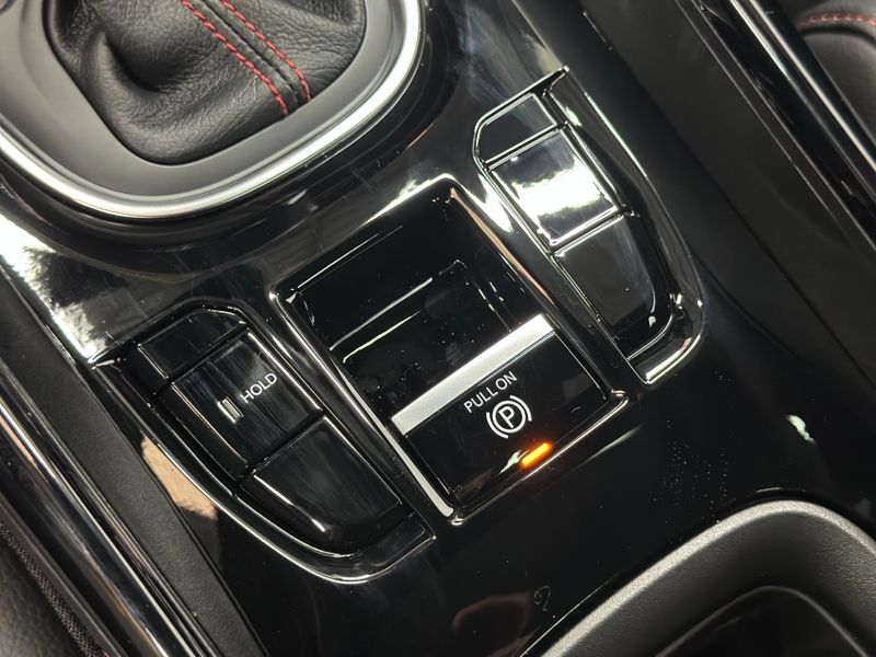 Fiat PULSE 1.3 TURBO 270 FLEX ABARTH AT6 2025/2026 BETIOLO NOVOS E SEMINOVOS LAJEADO / Carros no Vale