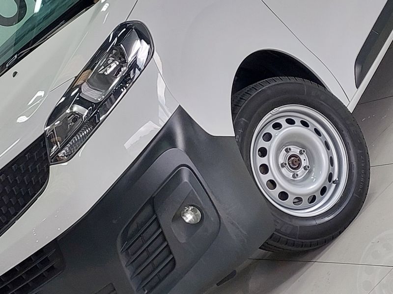 Fiat SCUDO 1.5 BLUEHDI DIESEL CARGO MANUAL 2022/2023 BETIOLO NOVOS E SEMINOVOS LAJEADO / Carros no Vale Fiat SCUDO 1.5 BLUEHDI DIESEL CARGO MANUAL 2022/2023 BETIOLO NOVOS E SEMINOVOS LAJEADO / Carros no Vale