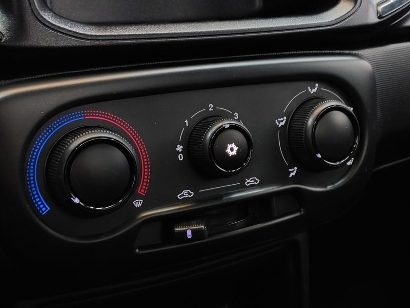 Fiat STRADA 1.4 FIRE FLEX ENDURANCE CS MANUAL 2023/2023 BETIOLO NOVOS E SEMINOVOS LAJEADO / Carros no Vale