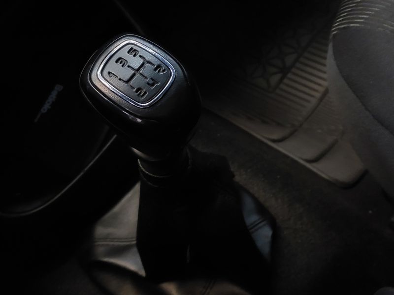 Fiat STRADA 1.4 FIRE FLEX ENDURANCE CS MANUAL 2022/2023 BETIOLO NOVOS E SEMINOVOS LAJEADO / Carros no Vale