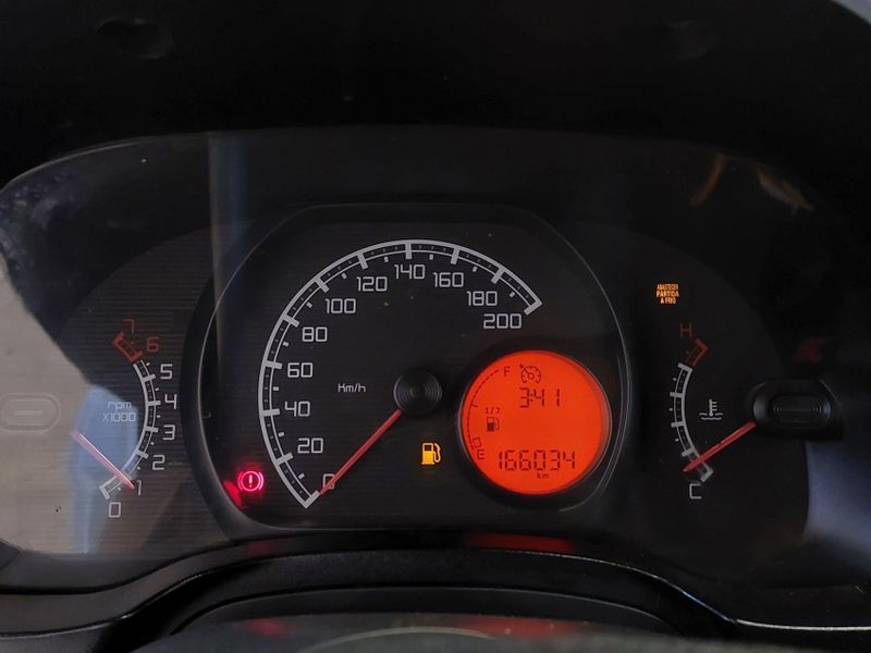 Fiat STRADA 1.4 MPI HARD WORKING CS 8V FLEX 2P MANUAL 2017/2018 BETIOLO NOVOS E SEMINOVOS LAJEADO / Carros no Vale