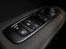 Fiat TORO 1.3 TURBO 270 FLEX FREEDOM AT6 2022/2023 BETIOLO NOVOS E SEMINOVOS LAJEADO / Carros no Vale