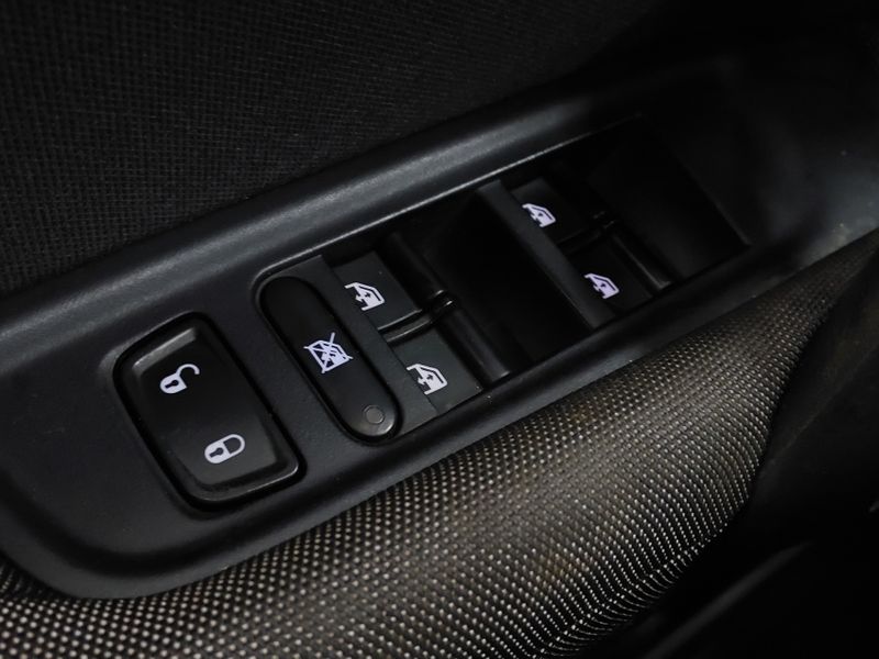 Fiat TORO 1.8 16V EVO FLEX ENDURANCE AT6 2018/2019 BETIOLO NOVOS E SEMINOVOS LAJEADO / Carros no Vale