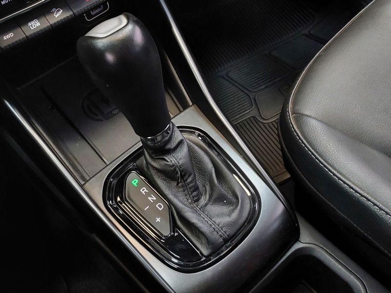 Fiat TORO 2.0 16V TURBO DIESEL VOLCANO 4WD AT9 2021/2022 BETIOLO NOVOS E SEMINOVOS LAJEADO / Carros no Vale