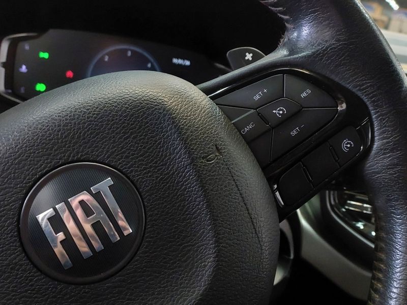 Fiat TORO 2.0 16V TURBO DIESEL VOLCANO 4WD AT9 2021/2022 BETIOLO NOVOS E SEMINOVOS LAJEADO / Carros no Vale