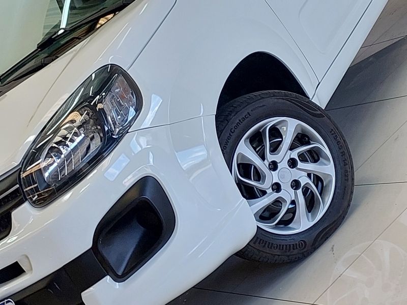 Fiat UNO 1.0 FIREFLY FLEX DRIVE MANUAL 2018/2019 BETIOLO NOVOS E SEMINOVOS LAJEADO / Carros no Vale