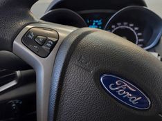 Ford ECOSPORT 1.6 SE 16V FLEX 4P POWERSHIFT 2015/2016 BETIOLO NOVOS E SEMINOVOS LAJEADO / Carros no Vale