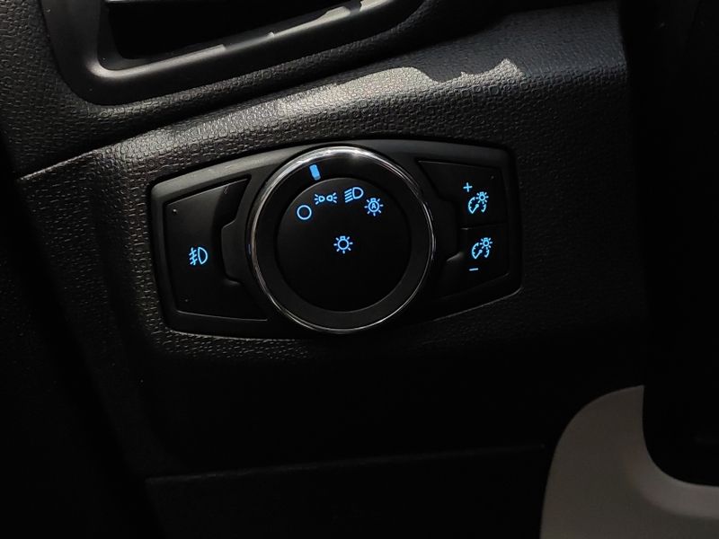 Ford ECOSPORT 2.0 DIRECT FLEX TITANIUM AUTOMÁTICO 2018/2019 BETIOLO NOVOS E SEMINOVOS LAJEADO / Carros no Vale Ford ECOSPORT 2.0 DIRECT FLEX TITANIUM AUTOMÁTICO 2018/2019 BETIOLO NOVOS E SEMINOVOS LAJEADO / Carros no Vale