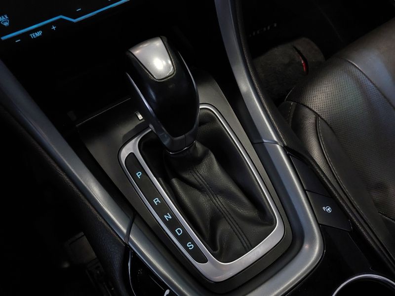 Ford FUSION 2.0 TITANIUM AWD 16V GASOLINA 4P AUTOMÁTICO 2014/2015 BETIOLO NOVOS E SEMINOVOS LAJEADO / Carros no Vale