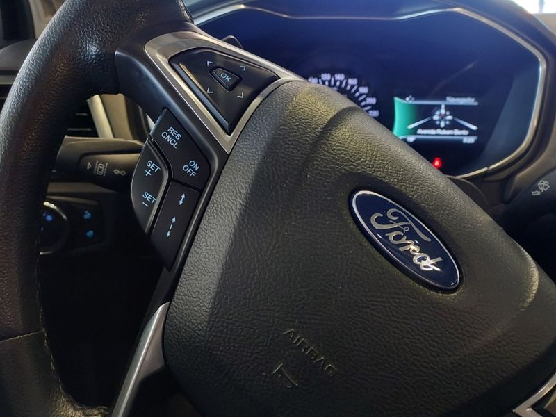 Ford FUSION 2.0 TITANIUM AWD 16V GASOLINA 4P AUTOMÁTICO 2014/2015 BETIOLO NOVOS E SEMINOVOS LAJEADO / Carros no Vale