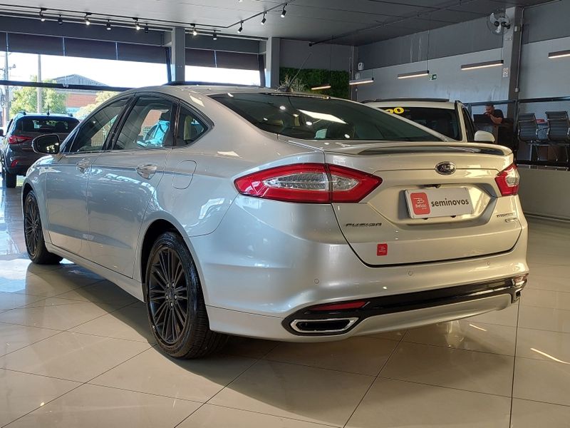 Ford FUSION 2.0 TITANIUM AWD 16V GASOLINA 4P AUTOMÁTICO 2014/2015 BETIOLO NOVOS E SEMINOVOS LAJEADO / Carros no Vale