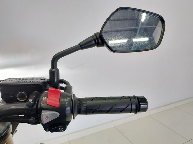 Honda Motos Cb 500 F 2023/2023 BETIOLO NOVOS E SEMINOVOS LAJEADO / Carros no Vale