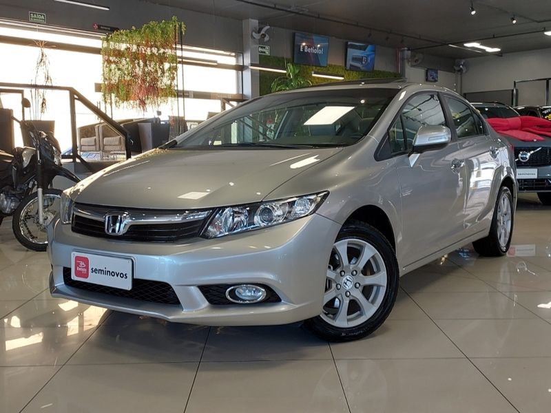 Honda CIVIC 1.8 EXS 16V FLEX 4P AUTOMÁTICO 2012/2012 BETIOLO NOVOS E SEMINOVOS LAJEADO / Carros no Vale
