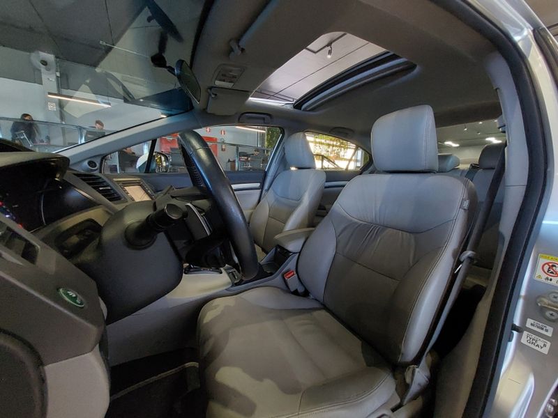 Honda CIVIC 1.8 EXS 16V FLEX 4P AUTOMÁTICO 2012/2012 BETIOLO NOVOS E SEMINOVOS LAJEADO / Carros no Vale