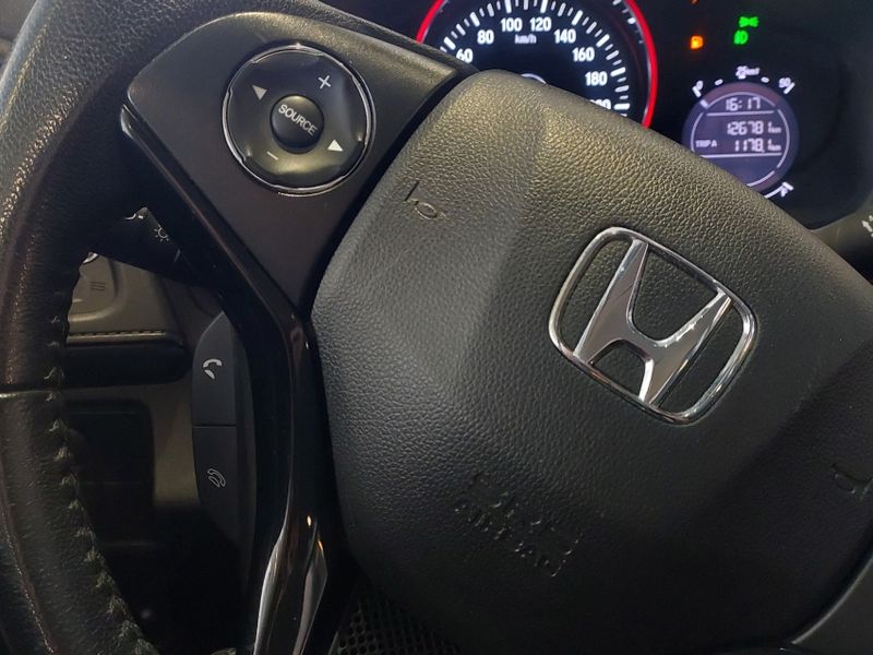 Honda HR-V 1.8 16V FLEX EX 4P AUTOMÁTICO 2015/2016 BETIOLO NOVOS E SEMINOVOS LAJEADO / Carros no Vale