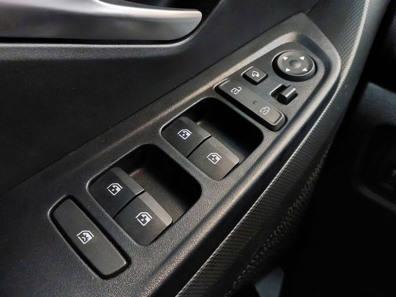 Hyundai CRETA 1.0 TGDI FLEX LIMITED AUTOMÁTICO 2023/2024 BETIOLO NOVOS E SEMINOVOS LAJEADO / Carros no Vale