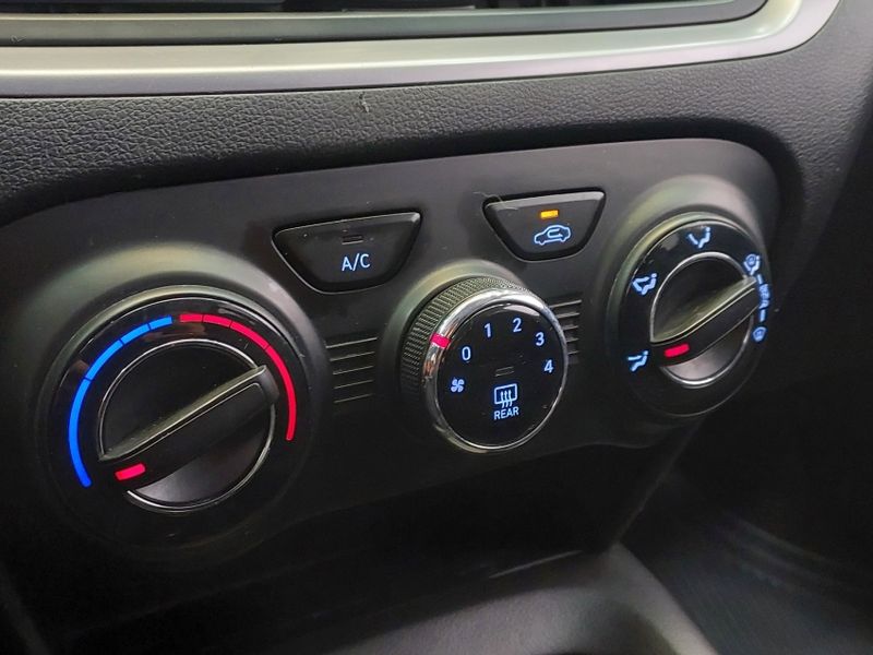 Hyundai HB20 1.0 12V FLEX COMFORT MANUAL 2022/2023 BETIOLO NOVOS E SEMINOVOS LAJEADO / Carros no Vale Hyundai HB20 1.0 12V FLEX COMFORT MANUAL 2022/2023 BETIOLO NOVOS E SEMINOVOS LAJEADO / Carros no Vale