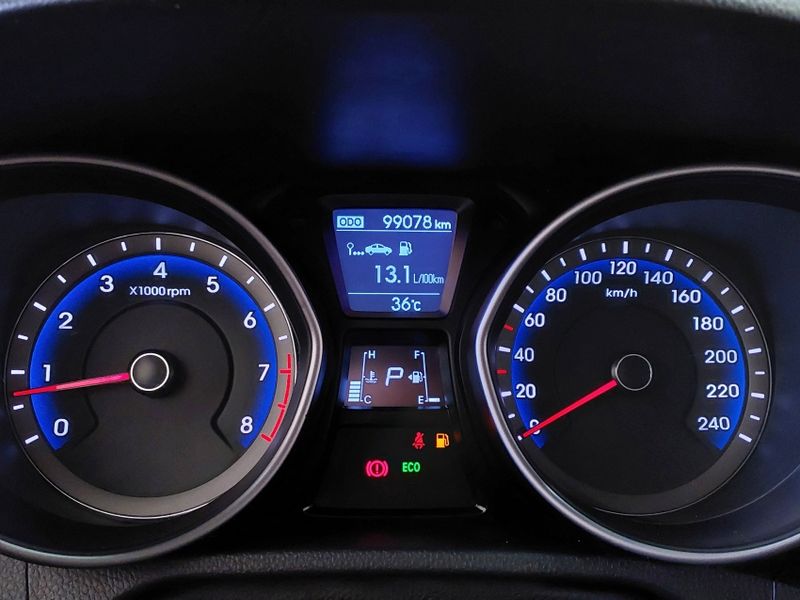 Hyundai I30 1.8 MPI 16V GASOLINA 4P AUTOMATICO 2014/2015 BETIOLO NOVOS E SEMINOVOS LAJEADO / Carros no Vale