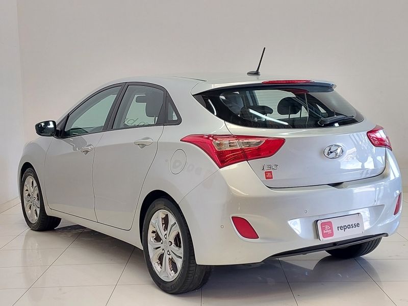 Hyundai I30 1.8 MPI 16V GASOLINA 4P AUTOMATICO 2014/2015 BETIOLO NOVOS E SEMINOVOS LAJEADO / Carros no Vale