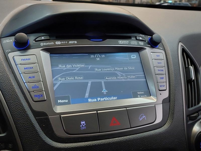 Hyundai IX35 2.0 MPFI GL 16V FLEX 4P AUTOMÁTICO 2017/2018 BETIOLO NOVOS E SEMINOVOS LAJEADO / Carros no Vale