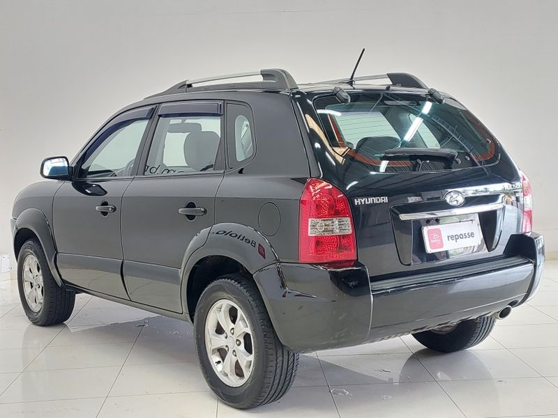 Hyundai TUCSON 2.0 MPFI GLS 16V 143CV 2WD FLEX 4P AUTOMÁTICO 2014/2015 BETIOLO NOVOS E SEMINOVOS LAJEADO / Carros no Vale