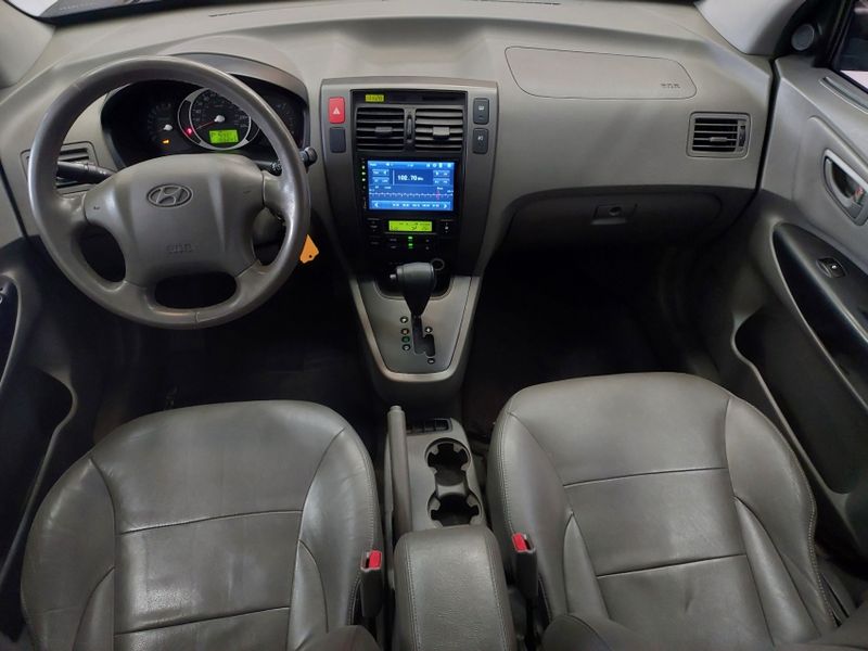 Hyundai TUCSON 2.0 MPFI GLS 16V 143CV 2WD FLEX 4P AUTOMÁTICO 2014/2015 BETIOLO NOVOS E SEMINOVOS LAJEADO / Carros no Vale