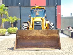 JCB Retroescavadeira 214 S 214 2001/2001 BETIOLO NOVOS E SEMINOVOS LAJEADO / Carros no Vale