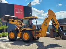 JCB Retroescavadeira 214 S 214 2001/2001 BETIOLO NOVOS E SEMINOVOS LAJEADO / Carros no Vale