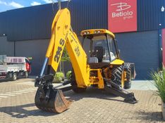 JCB Retroescavadeira 214 S 214 2001/2001 BETIOLO NOVOS E SEMINOVOS LAJEADO / Carros no Vale