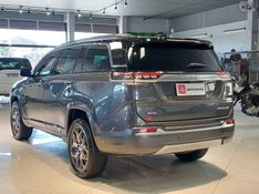 JEEP COMMANDER 2.2 TURBO DIESEL OVERLAND AT9 2024/2025 BETIOLO NOVOS E SEMINOVOS LAJEADO / Carros no Vale