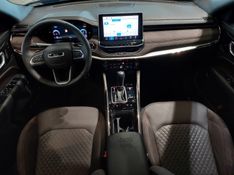 JEEP COMMANDER 2.2 TURBO DIESEL OVERLAND AT9 2024/2025 BETIOLO NOVOS E SEMINOVOS LAJEADO / Carros no Vale