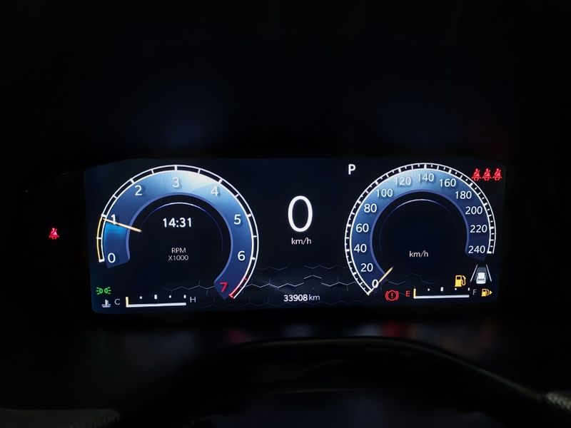 JEEP COMPASS 1.3 T270 TURBO FLEX LONGITUDE AT6 2024/2025 BETIOLO NOVOS E SEMINOVOS LAJEADO / Carros no Vale