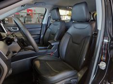 JEEP COMPASS 1.3 T270 TURBO FLEX LONGITUDE AT6 2024/2025 BETIOLO NOVOS E SEMINOVOS LAJEADO / Carros no Vale