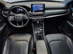 JEEP COMPASS 1.3 T270 TURBO FLEX S AT6 2022/2023 BETIOLO NOVOS E SEMINOVOS LAJEADO / Carros no Vale