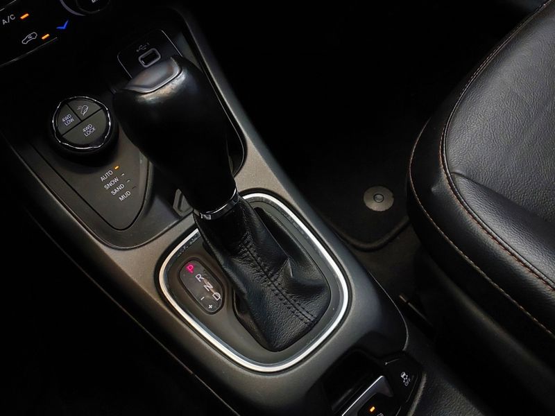 JEEP COMPASS 2.0 16V DIESEL LONGITUDE 4X4 AUTOMÁTICO 2021/2021 BETIOLO NOVOS E SEMINOVOS LAJEADO / Carros no Vale