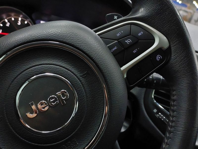 JEEP COMPASS 2.0 16V DIESEL LONGITUDE 4X4 AUTOMÁTICO 2018/2019 BETIOLO NOVOS E SEMINOVOS LAJEADO / Carros no Vale