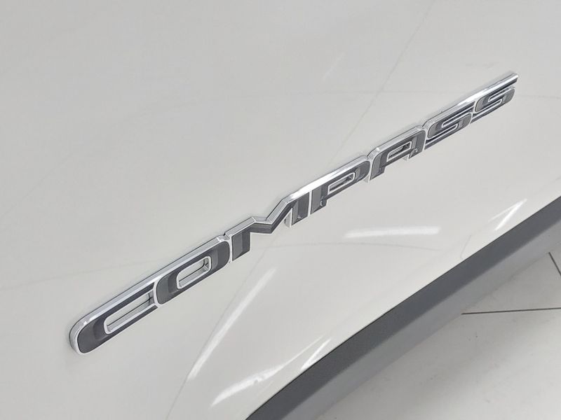 JEEP COMPASS 2.0 16V FLEX LONGITUDE AUTOMÁTICO 2018/2019 BETIOLO NOVOS E SEMINOVOS LAJEADO / Carros no Vale JEEP COMPASS 2.0 16V FLEX LONGITUDE AUTOMÁTICO 2018/2019 BETIOLO NOVOS E SEMINOVOS LAJEADO / Carros no Vale