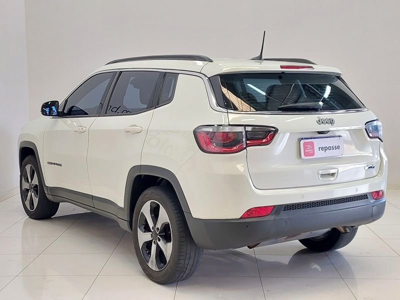 JEEP COMPASS 2.0 16V FLEX LONGITUDE AUTOMÁTICO 2017/2017 BETIOLO NOVOS E SEMINOVOS LAJEADO / Carros no Vale