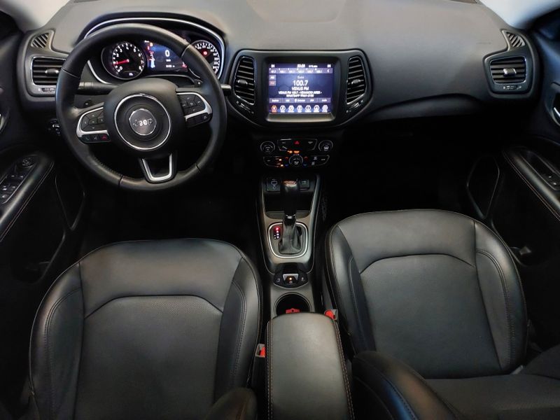 JEEP COMPASS 2.0 16V FLEX LONGITUDE AUTOMÁTICO 2020/2021 BETIOLO NOVOS E SEMINOVOS LAJEADO / Carros no Vale