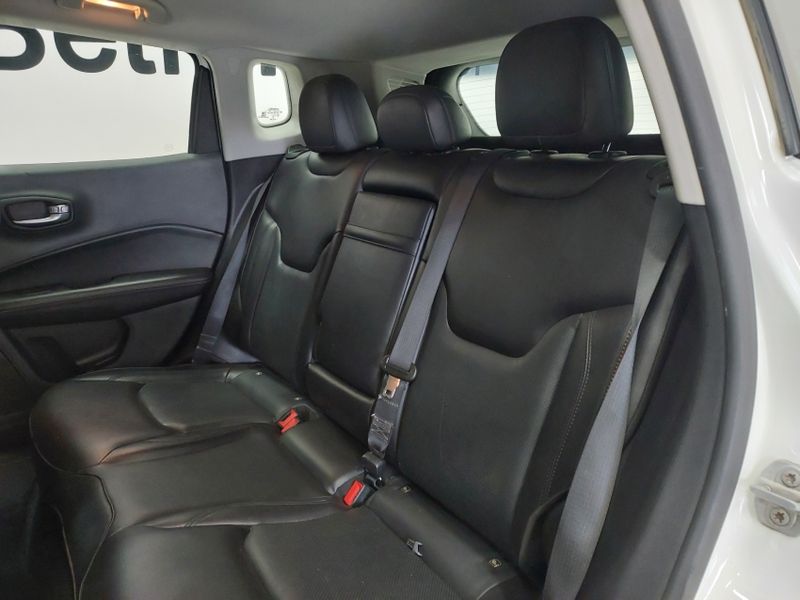 JEEP COMPASS 2.0 16V FLEX LONGITUDE AUTOMÁTICO 2018/2019 BETIOLO NOVOS E SEMINOVOS LAJEADO / Carros no Vale JEEP COMPASS 2.0 16V FLEX LONGITUDE AUTOMÁTICO 2018/2019 BETIOLO NOVOS E SEMINOVOS LAJEADO / Carros no Vale