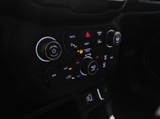 JEEP RENEGADE 1.3 T270 TURBO FLEX LONGITUDE AT6 2023/2024 BETIOLO NOVOS E SEMINOVOS LAJEADO / Carros no Vale