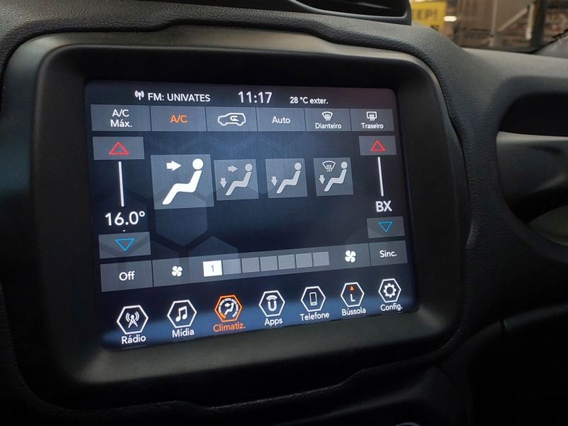 JEEP RENEGADE 1.8 16V FLEX LIMITED 4P AUTOMÁTICO 2021/2021 BETIOLO NOVOS E SEMINOVOS LAJEADO / Carros no Vale