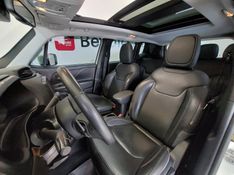 JEEP RENEGADE 1.8 16V FLEX LIMITED 4P AUTOMÁTICO 2021/2021 BETIOLO NOVOS E SEMINOVOS LAJEADO / Carros no Vale